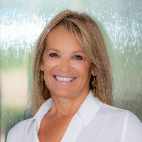 Sandee Teresa Top real estate agent in Sarasota