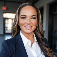 Mandie Mills loan officer