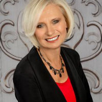 Della Rieger Top real estate agent in Canon City