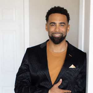 Alexander Santos Top real estate agent in Albuquerque