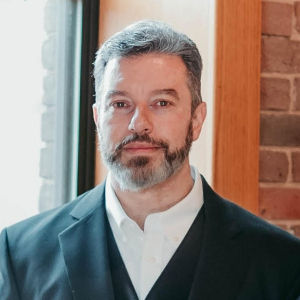 Dennis Finamore Top real estate agent in Fairmont