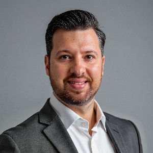 Juliano Costa Top real estate agent in Miami
