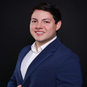 Osiel Garcia Top real estate agent in Mission