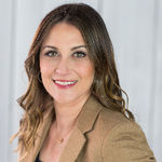 Headshot of Shannon Bruno, real estate agent