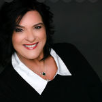 Headshot of Sherry Susnick, real estate agent