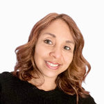 Headshot of Claudia Rottenberger, real estate agent