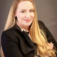 Starla Gaddy Top real estate agent in Elgin