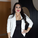 Headshot of Meilin Rodriguez, real estate agent