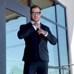 Headshot of Cameron Crayk, real estate agent