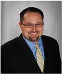 Headshot of Ron Hollingsworth, real estate agent