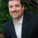 Headshot of Matt Perry, real estate agent