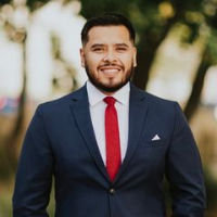 Victor Tellez Top real estate agent in Loves Park