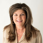 Kelli Wall