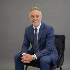 Joesef Jackson Real Estate Agent San