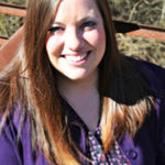 Headshot of Chandra Falcone, real estate agent