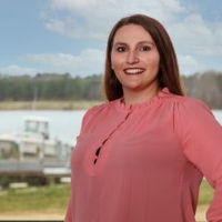 Shyann Lewis Top real estate agent in Urbanna