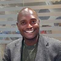 DeMarcus Hunter Of Blackstone Birch Partners Top real estate agent in Chicago