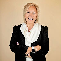 Carolyn Arnold Top real estate agent in Harrison