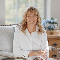 Debi Stoll