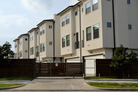 Difference Between Condo and Townhouse