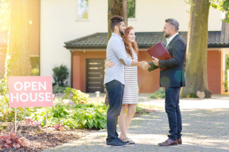 13 Tips for an Open House To Wow Buyers (2023)