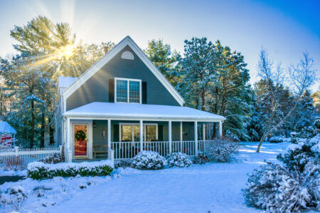 12 Reasons to Sell Your Home in Winter