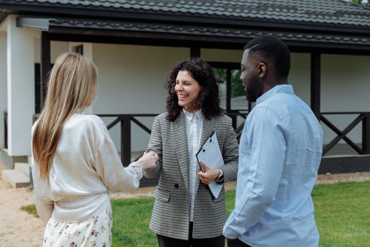 selling home at auction