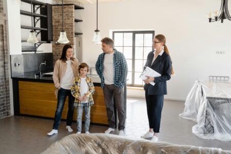 How to Split Proceeds from the Sale of a House